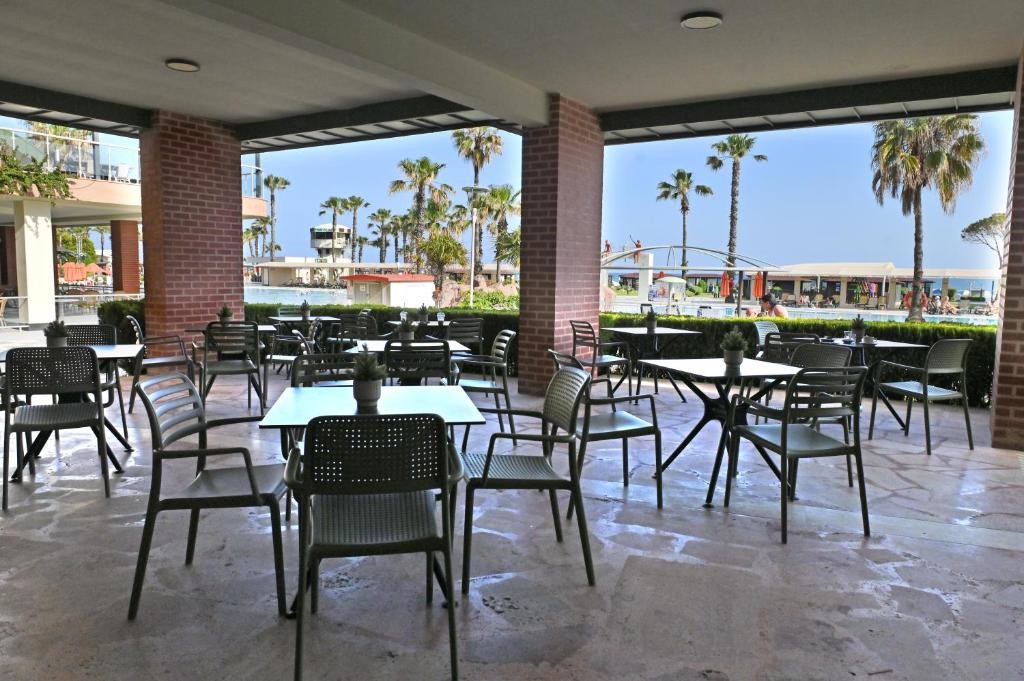 PINE BEACH BELEK