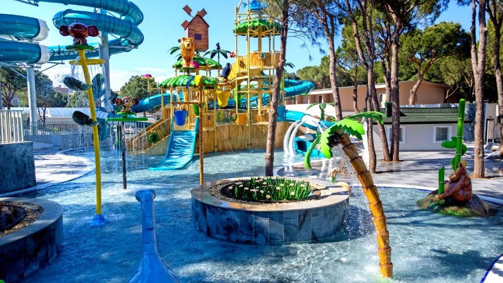 PINE BEACH BELEK