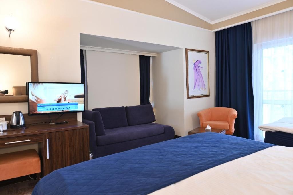 PINE BEACH BELEK