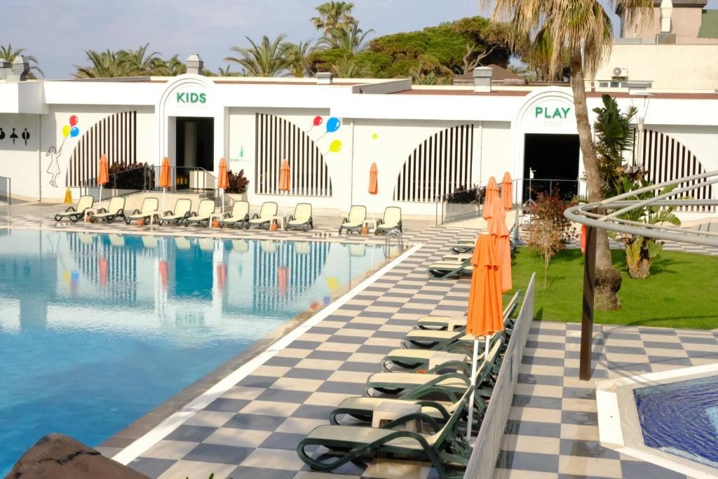 PINE BEACH BELEK