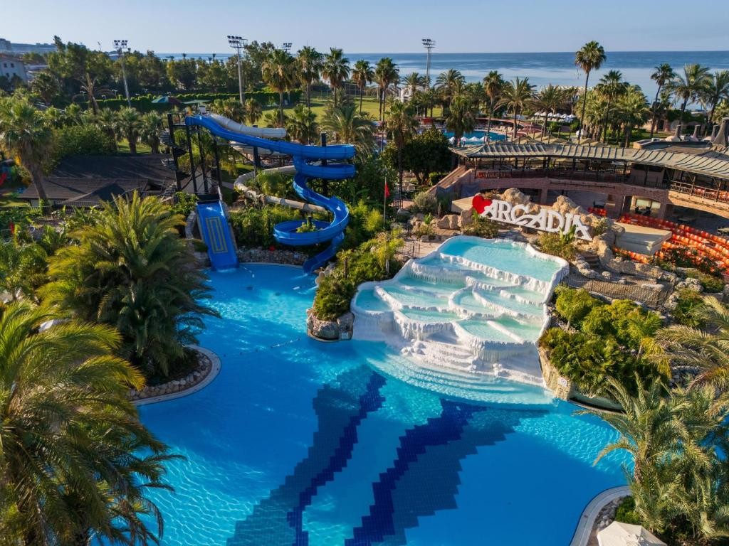 LIMAK ARCADIA SPORT & RESORT