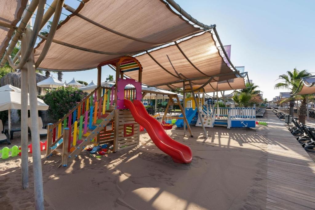 LIMAK ATLANTIS HOTEL