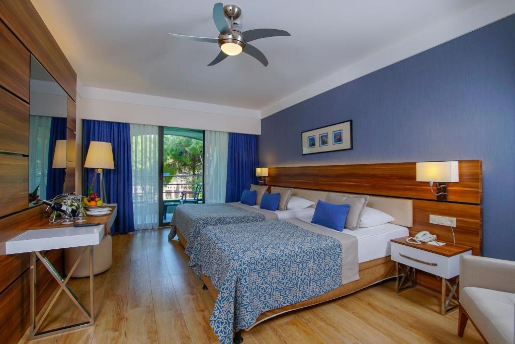 LIMAK ATLANTIS HOTEL