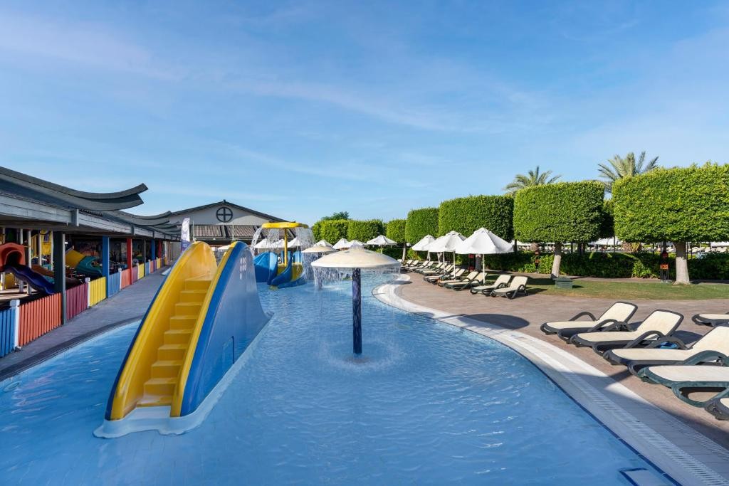 LIMAK LARA DELUXE HOTEL