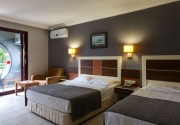 KAILA KRIZANTEM HOTEL