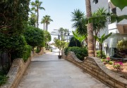 KAILA KRIZANTEM HOTEL