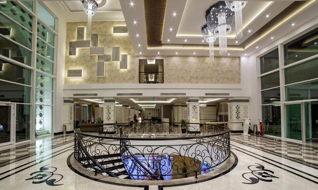 KARMIR RESORT & SPA