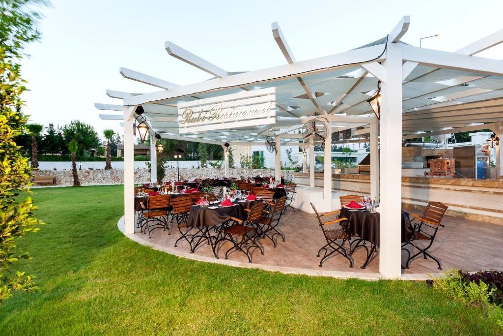 KARMIR RESORT & SPA
