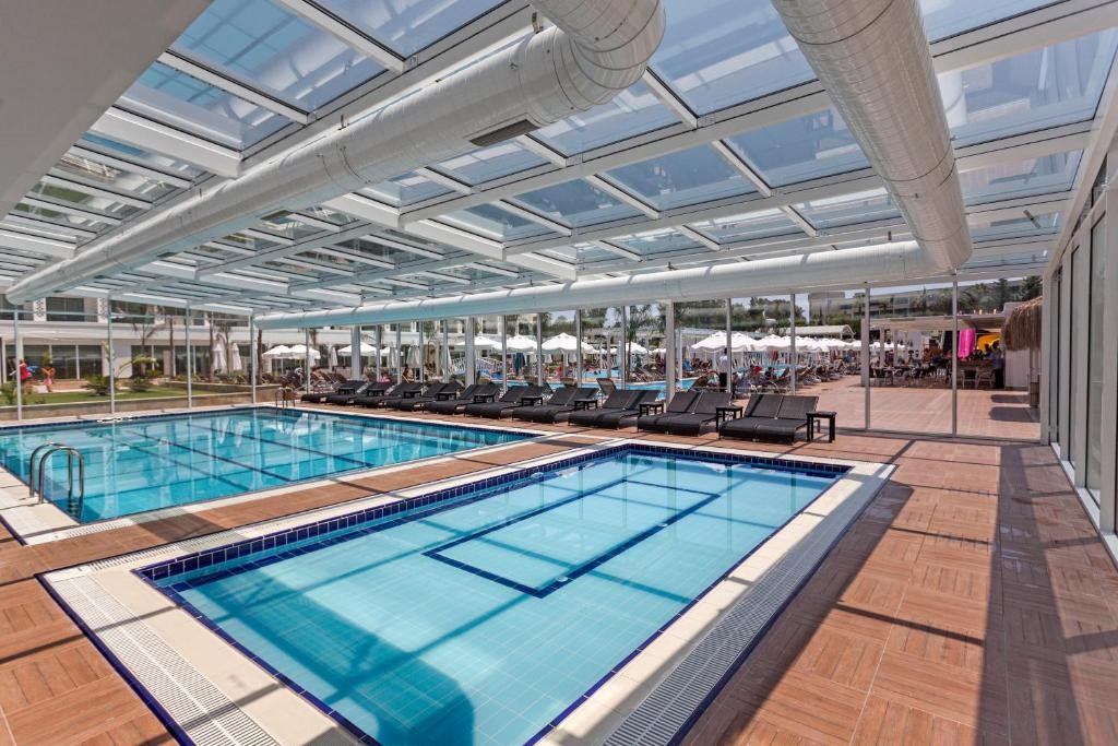KARMIR RESORT & SPA