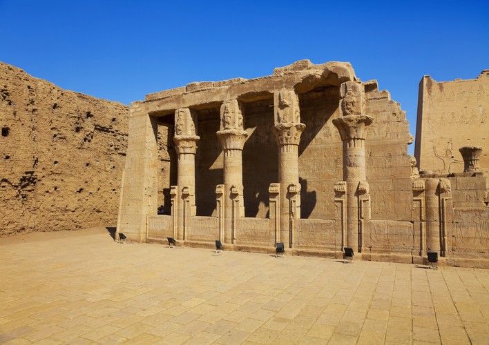 Круиз по стъпките на Фараоните в ден сряда от Кайро